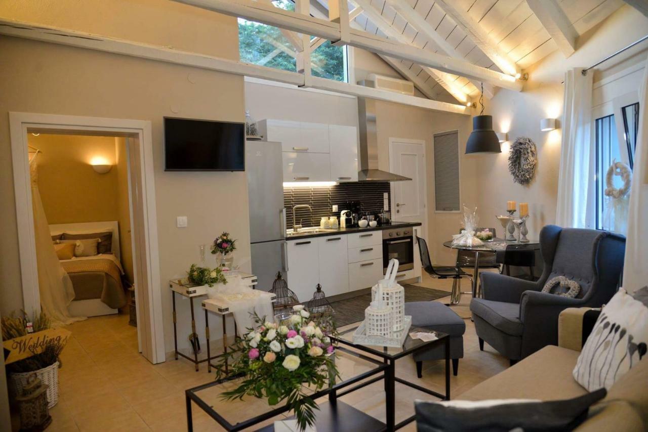 Meni Sweet Luxury Home Volos Eksteriør billede